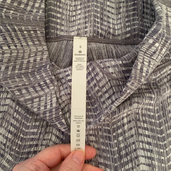 lululemon athletica Wunder Under Crop Leggings size 6 - Picture 7 of 9